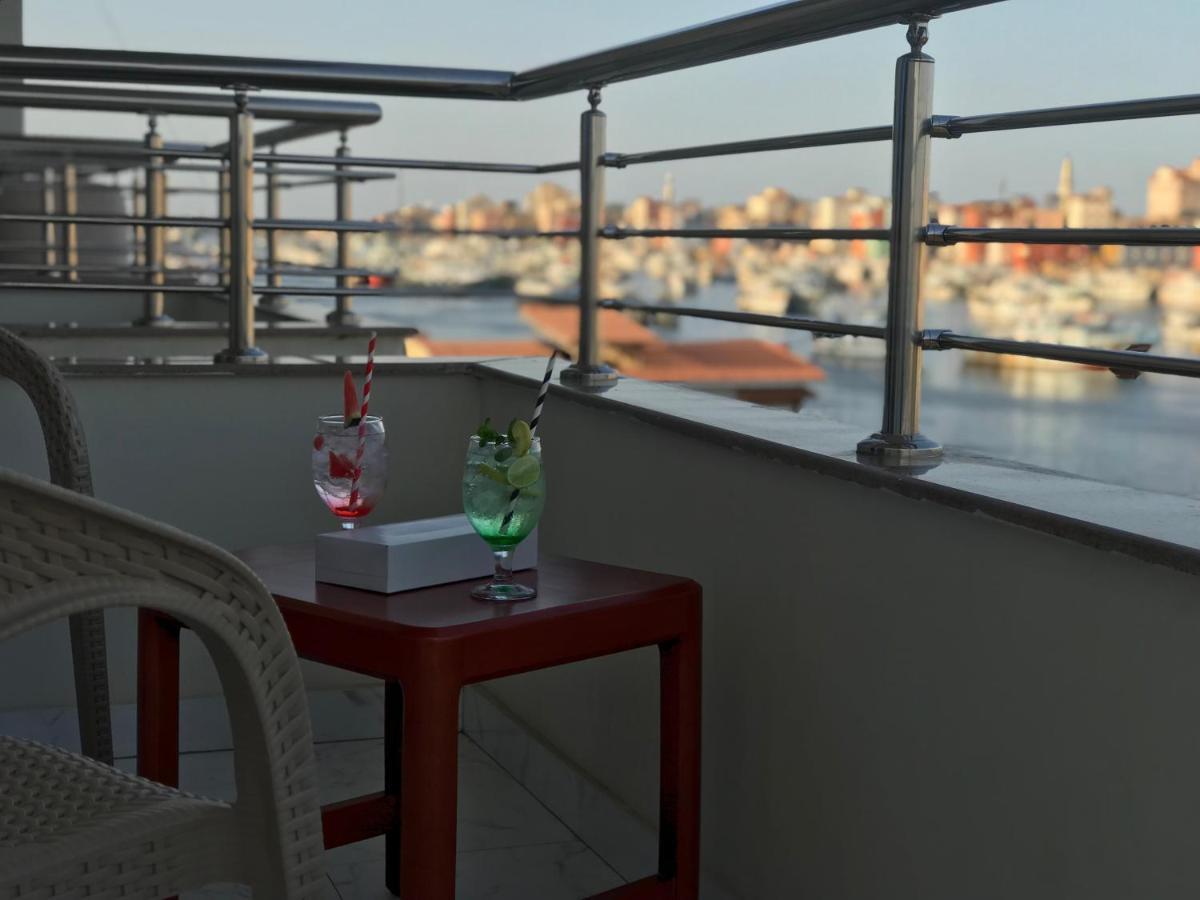 Dolphin Ras El-Bar Hotel מראה חיצוני תמונה
