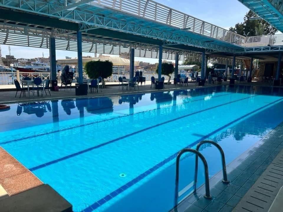 Dolphin Ras El-Bar Hotel מראה חיצוני תמונה